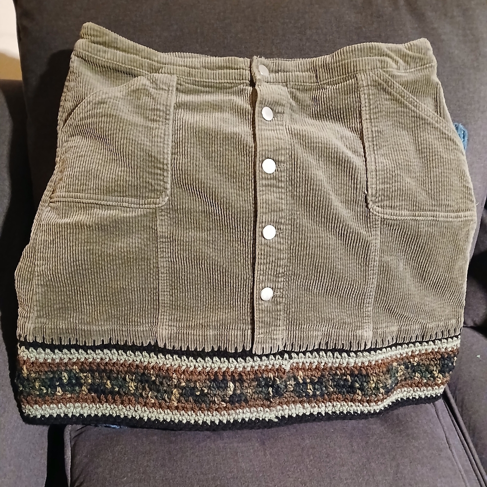 wild fable Olive Green Corduroy Button-Front  Skirt with Crochet Hem (031226A)